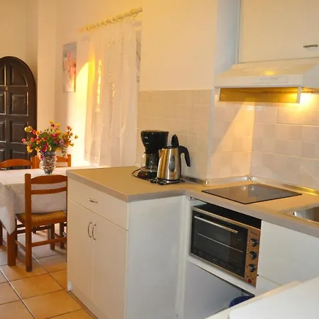 Apartman Maria With Pool And Panorama View - Agios Gordios Ájosz Górdiosz