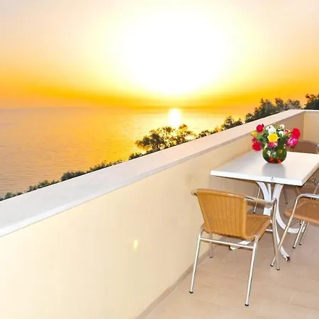 Maria With Pool And Panorama View - Agios Gordios Apartment Agios Gordios (Corfu)